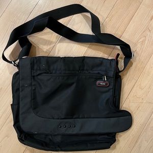 Tumi messenger bag